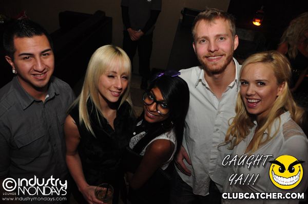 C lounge photo 519 - December 17th, 2012