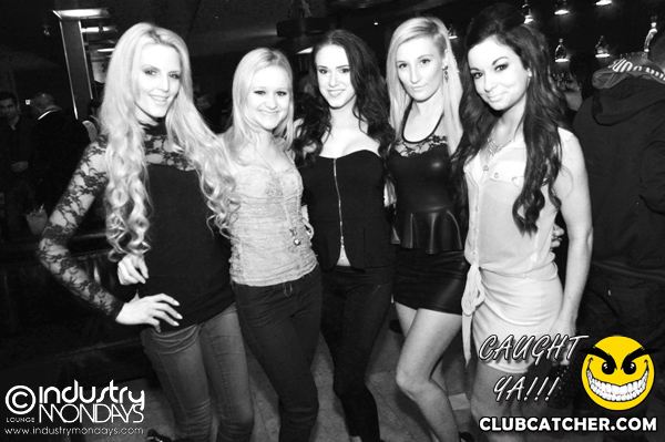 C lounge photo 536 - December 17th, 2012