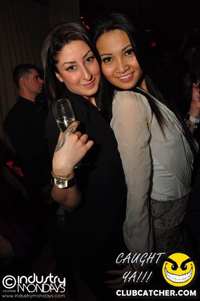 C lounge photo 556 - December 17th, 2012