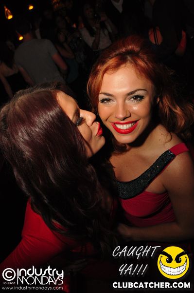 C lounge photo 569 - December 17th, 2012