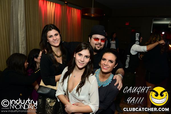 C lounge photo 581 - December 17th, 2012