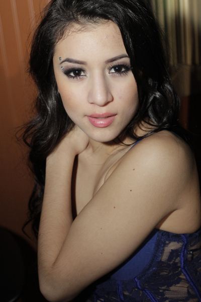 Mingles lounge photo 155 - December 20th, 2012