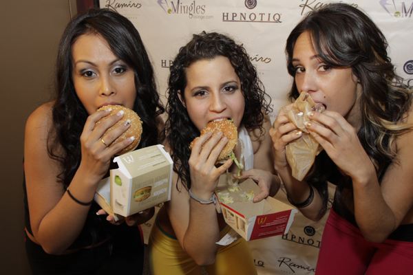 Mingles lounge photo 181 - December 20th, 2012