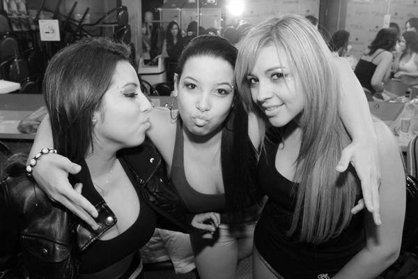 Mingles lounge photo 246 - December 20th, 2012