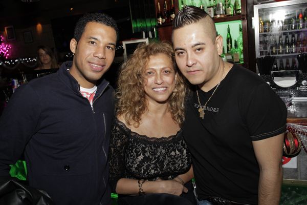 Mingles lounge photo 267 - December 20th, 2012