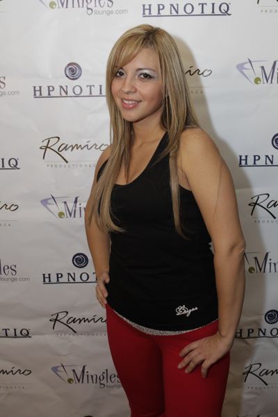 Mingles lounge photo 338 - December 20th, 2012