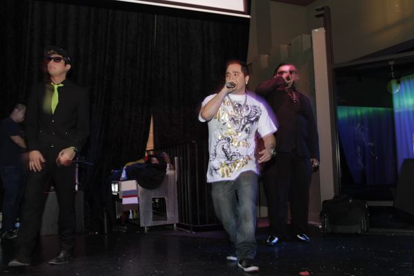 Mingles lounge photo 393 - December 20th, 2012