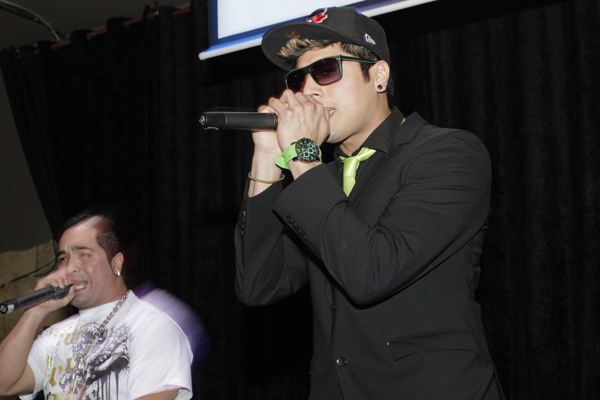 Mingles lounge photo 415 - December 20th, 2012