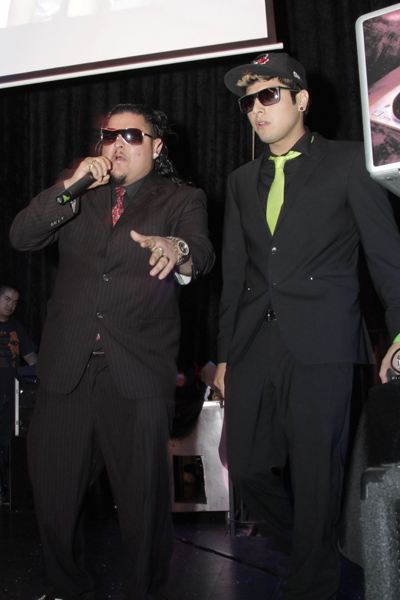 Mingles lounge photo 95 - December 20th, 2012