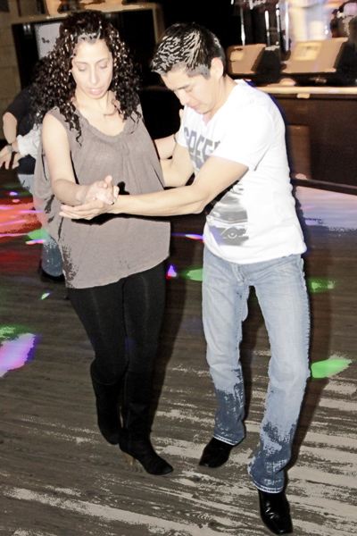 Mingles lounge photo 106 - January 17th, 2013