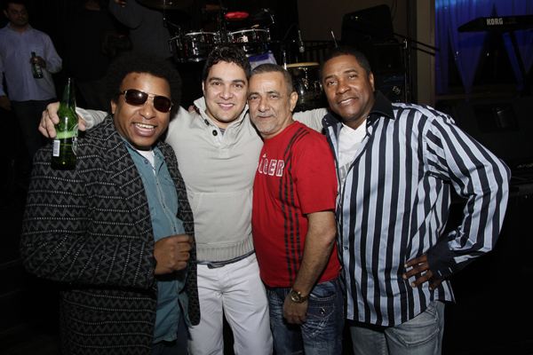 Mingles lounge photo 136 - January 17th, 2013