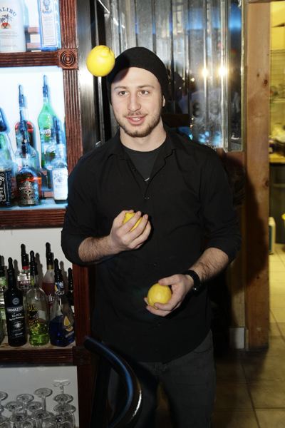 Mingles lounge photo 164 - January 17th, 2013