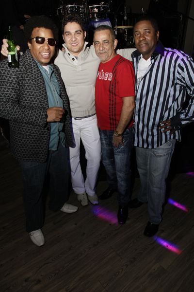 Mingles lounge photo 207 - January 17th, 2013