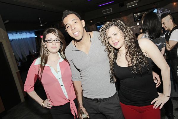 Mingles lounge photo 212 - January 17th, 2013