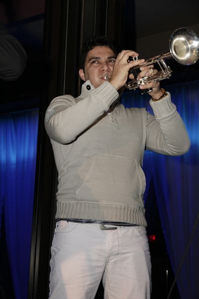 Mingles lounge photo 221 - January 17th, 2013