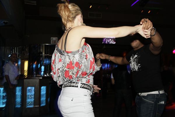 Mingles lounge photo 226 - January 17th, 2013