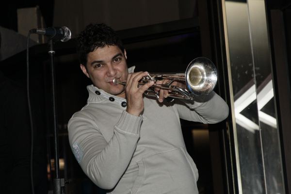 Mingles lounge photo 71 - January 17th, 2013