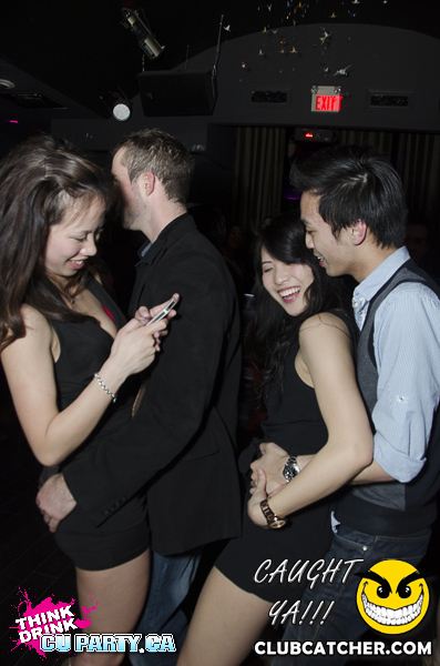 Crown lounge photo 147 - March 30th, 2013