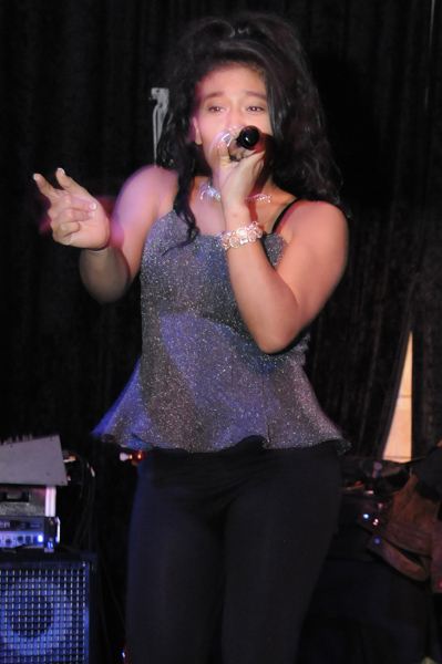 Mingles lounge photo 121 - February 14th, 2013