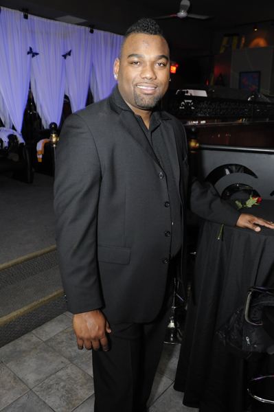 Mingles lounge photo 163 - February 14th, 2013