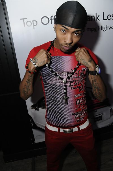 Mingles lounge photo 183 - February 14th, 2013