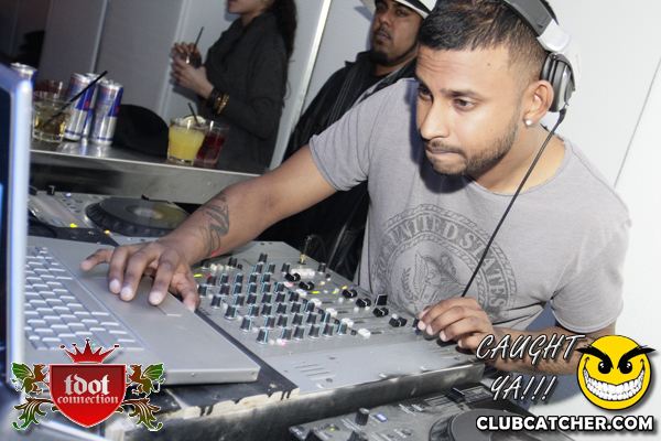 Gravity Soundbar nightclub photo 182 - March 1st, 2013