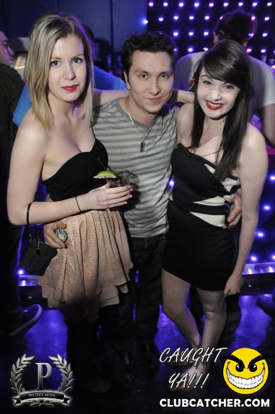 Gravity Soundbar nightclub photo 465 - March 1st, 2013