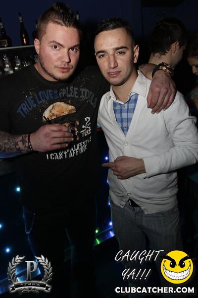 Gravity Soundbar nightclub photo 472 - March 1st, 2013