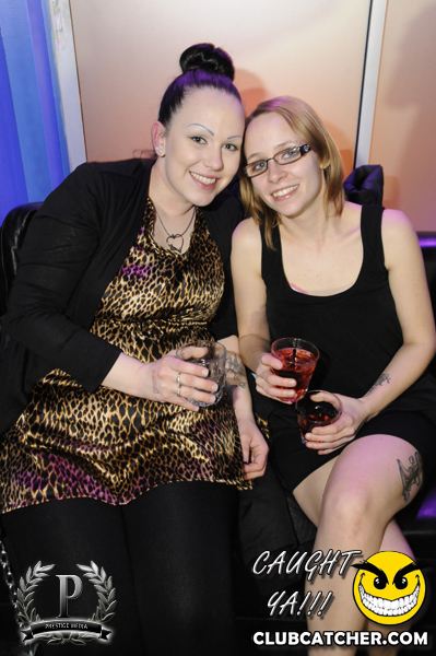 Gravity Soundbar nightclub photo 542 - March 1st, 2013