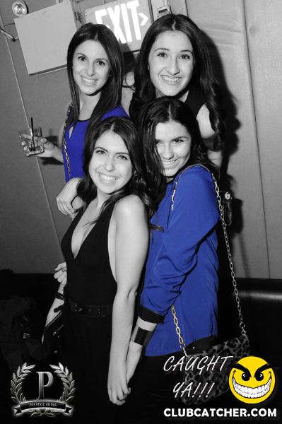 Gravity Soundbar nightclub photo 573 - March 1st, 2013