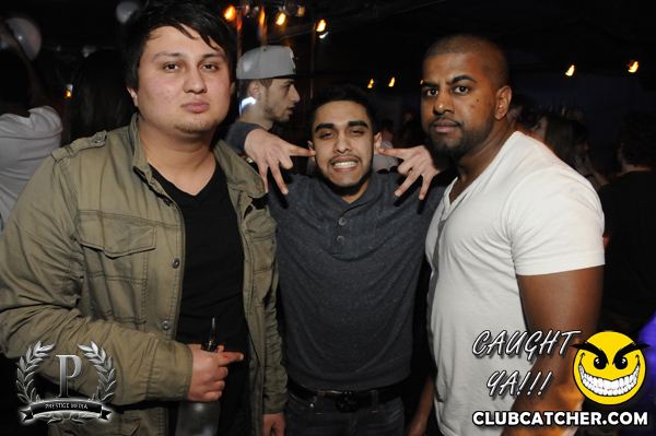 Gravity Soundbar nightclub photo 585 - March 1st, 2013