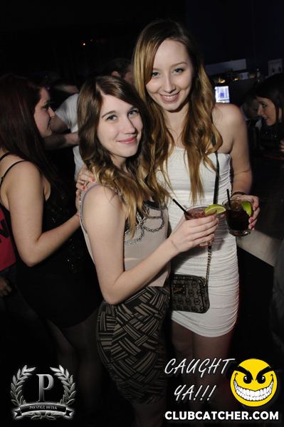 Gravity Soundbar nightclub photo 602 - March 1st, 2013