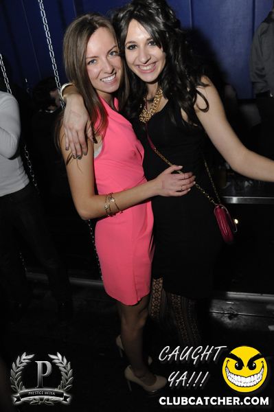 Gravity Soundbar nightclub photo 617 - March 1st, 2013