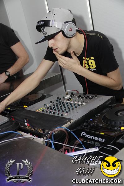 Gravity Soundbar nightclub photo 158 - March 8th, 2013