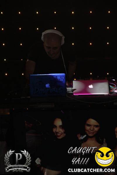 Gravity Soundbar nightclub photo 17 - March 8th, 2013