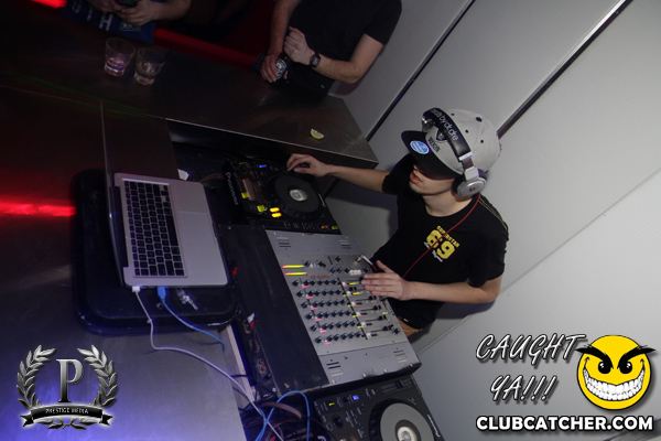 Gravity Soundbar nightclub photo 176 - March 8th, 2013