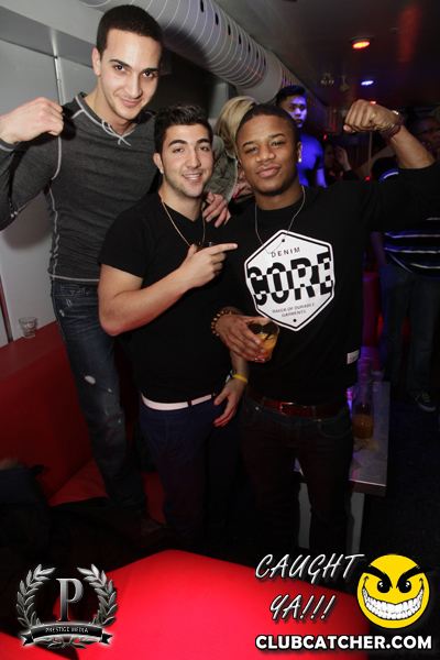 Gravity Soundbar nightclub photo 205 - March 8th, 2013