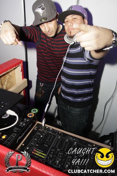 Gravity Soundbar nightclub photo 24 - March 8th, 2013