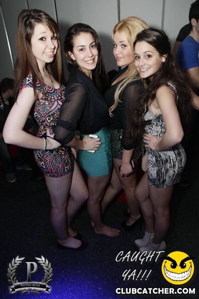 Gravity Soundbar nightclub photo 28 - March 8th, 2013