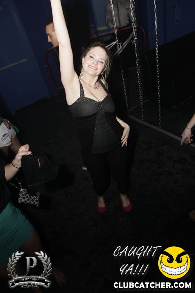 Gravity Soundbar nightclub photo 337 - March 8th, 2013