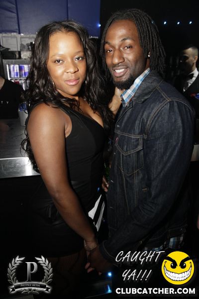 Gravity Soundbar nightclub photo 75 - March 8th, 2013