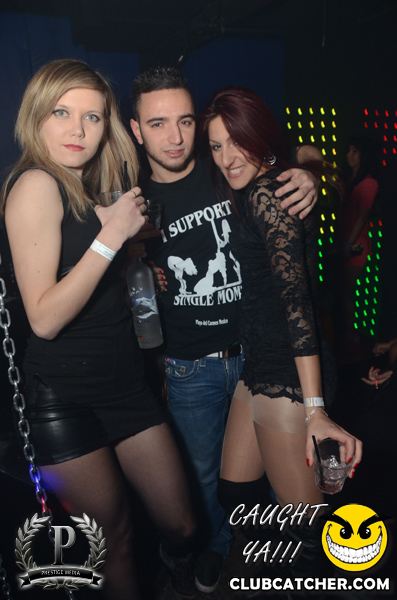 Gravity Soundbar nightclub photo 216 - March 15th, 2013