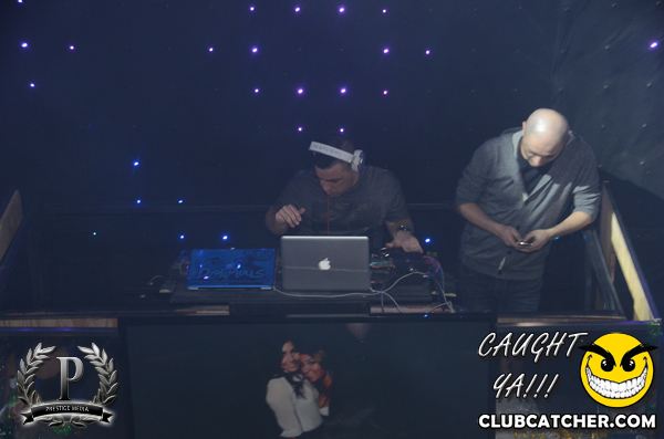 Gravity Soundbar nightclub photo 221 - March 15th, 2013