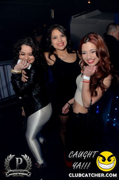 Gravity Soundbar nightclub photo 25 - March 15th, 2013