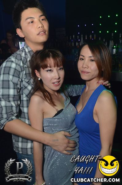 Gravity Soundbar nightclub photo 253 - March 15th, 2013