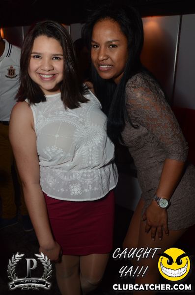 Gravity Soundbar nightclub photo 39 - March 15th, 2013