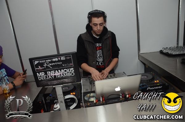 Gravity Soundbar nightclub photo 108 - March 22nd, 2013