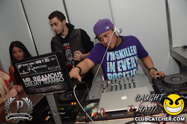 Gravity Soundbar nightclub photo 72 - March 22nd, 2013