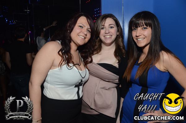 Gravity Soundbar nightclub photo 3 - April 5th, 2013