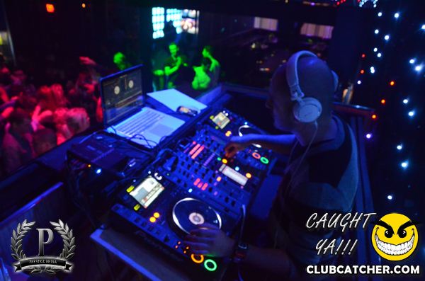 Gravity Soundbar nightclub photo 9 - April 5th, 2013